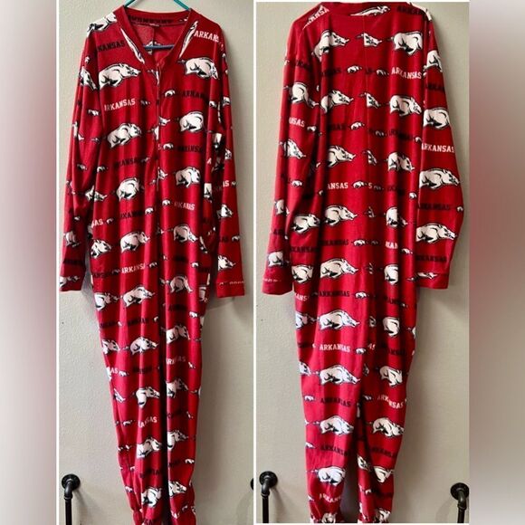 Arkansas Razorbacks Women's Red Pajama Set - Picture 2 of 6